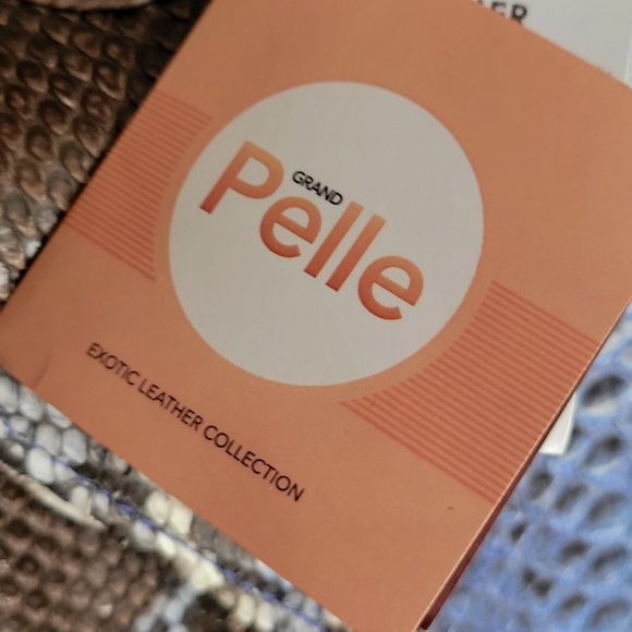 Geniune Python Purse - Picture 7 of 8